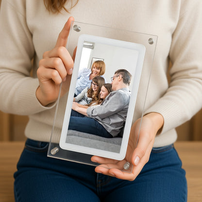 Digital Photo Frame with WiFi Display